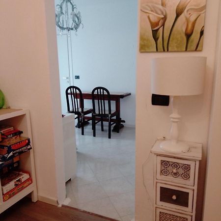 Da Qui, Il Mare Apartment Genoa Luaran gambar