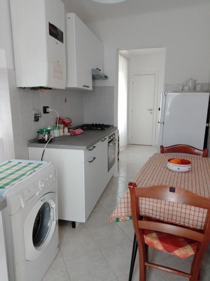 Da Qui, Il Mare Apartment Genoa Luaran gambar